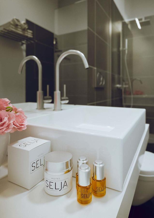 Hotel Selja Хвольсведлюр Екстер'єр фото